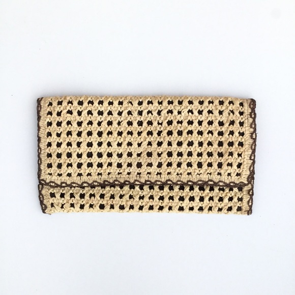 Handbags - Woven Straw Clutch Cream Brown